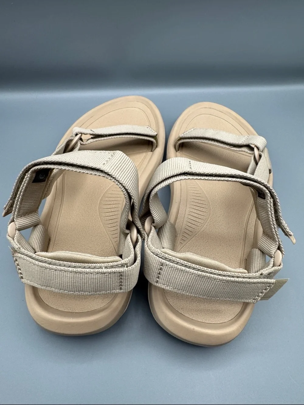 Teva Women’s Hurricane XLT2 Beige Tan Sport Sandals Sesame 11